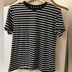 Lululemon stripe tee